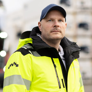 Stefan Holmgren AFH7427 Tony Hall